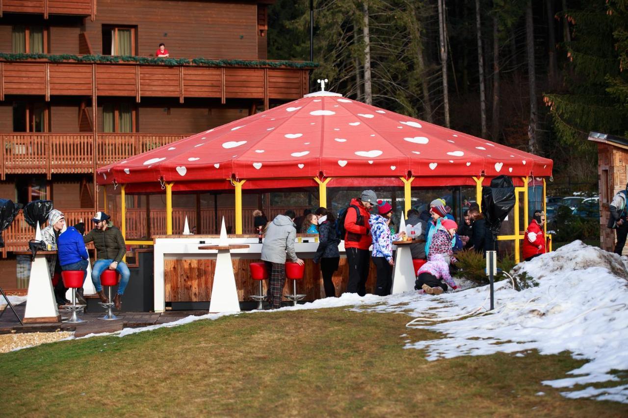 Teleferic Grand Hotel Poiana Brasov Exterior foto